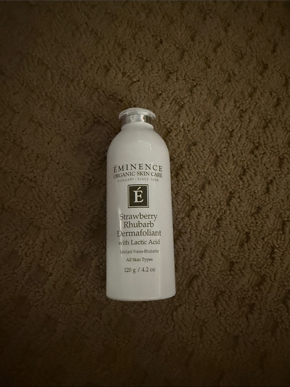 Éminence Strawberry Rhubarb Dermafoliant
